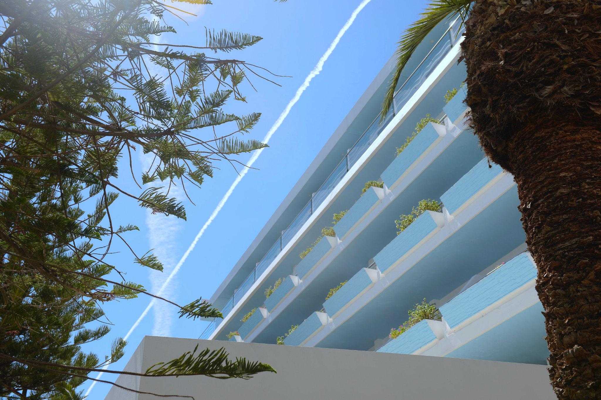 Blue Horizon Hotel Ялисос Екстериор снимка