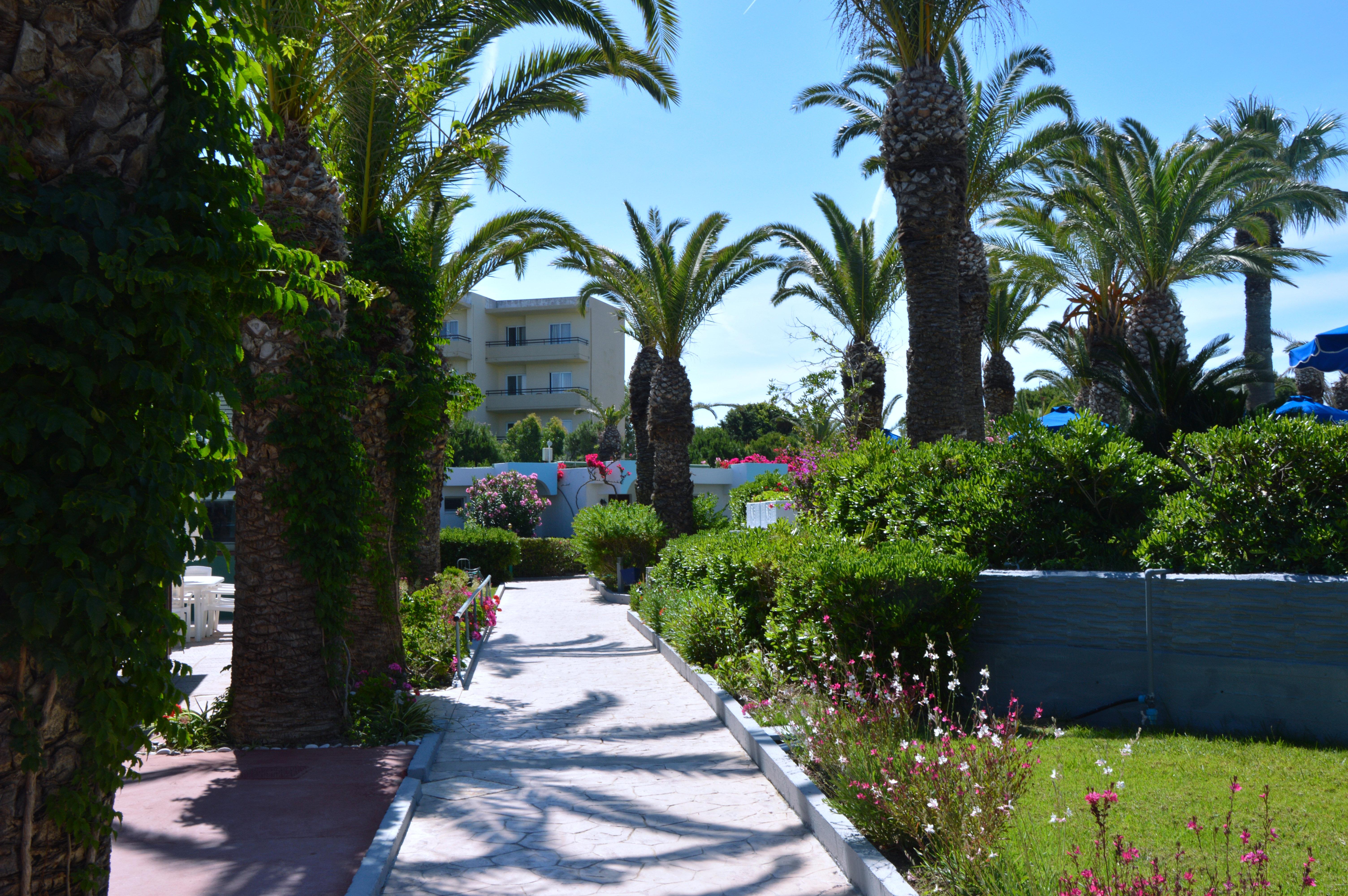 Blue Horizon Hotel Ялисос Екстериор снимка