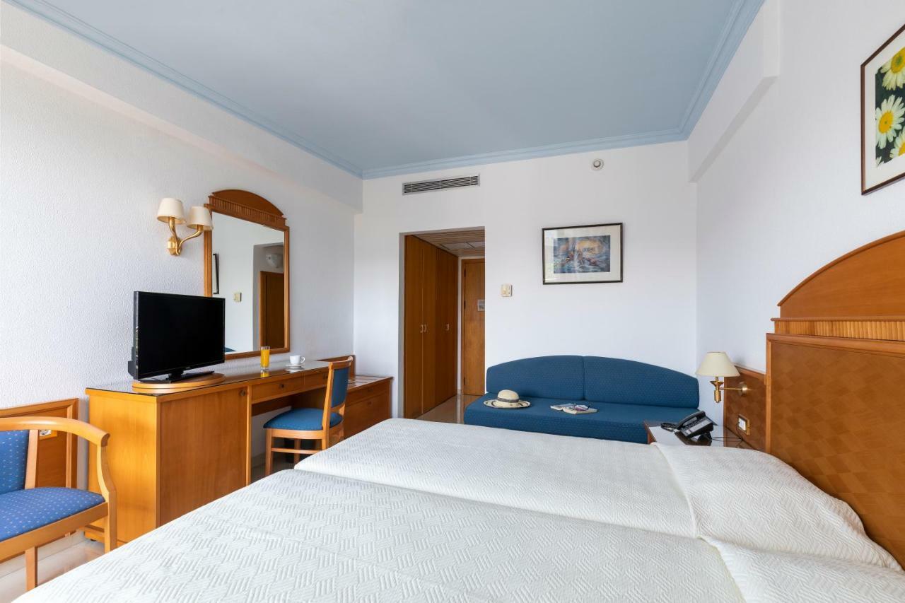 Blue Horizon Hotel Ялисос Екстериор снимка