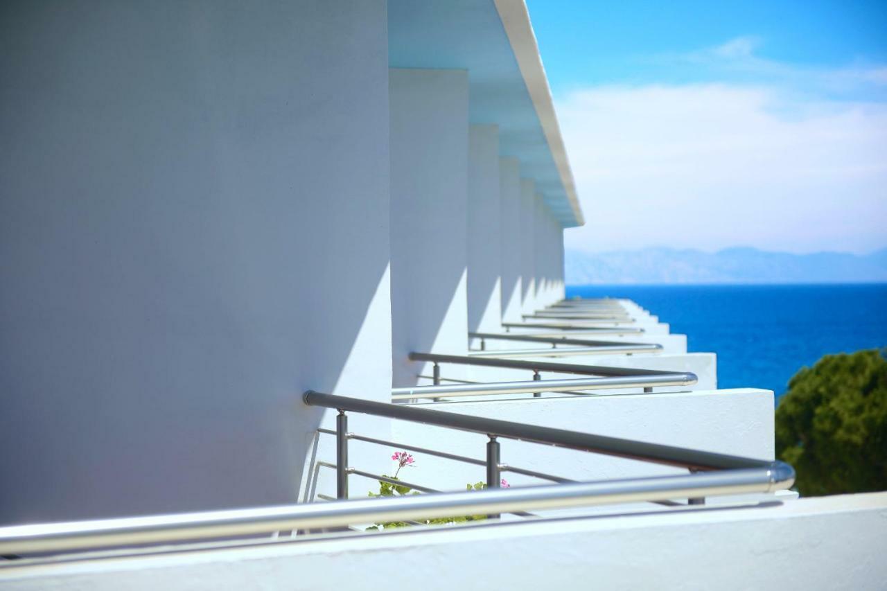 Blue Horizon Hotel Ялисос Екстериор снимка